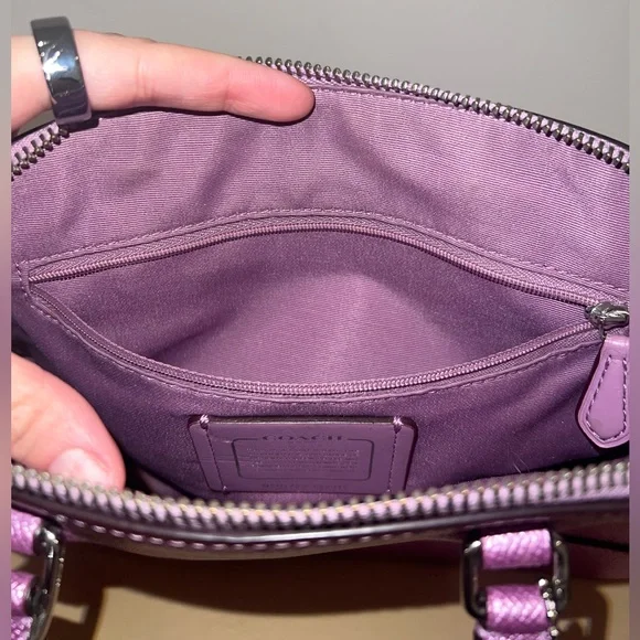 Coach Pink Bag - Picture 10 of 16